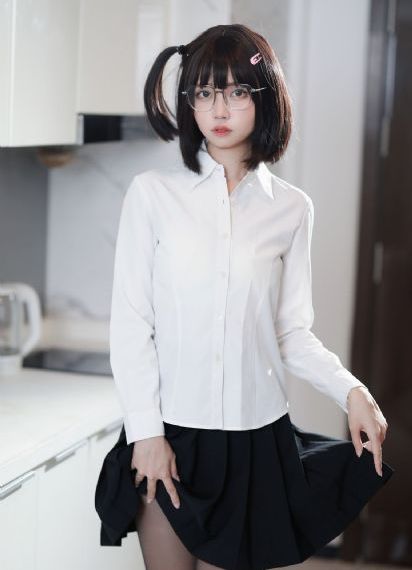 保姆的目的在线观看_超清神马在线观看